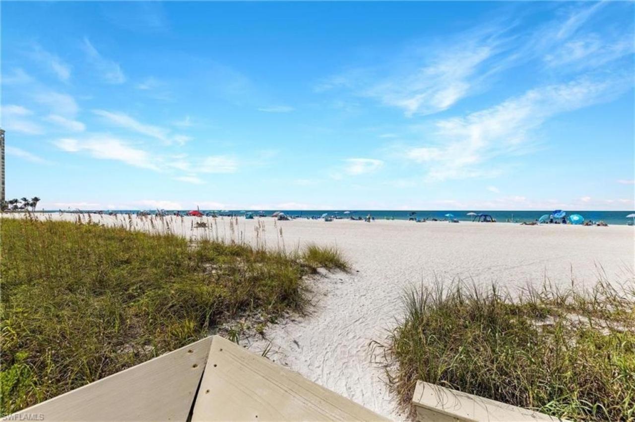 The Sea-Winds Condo I Renovated Beachfront 2 Bed 2 Bath Condo Marco Island Eksteriør billede